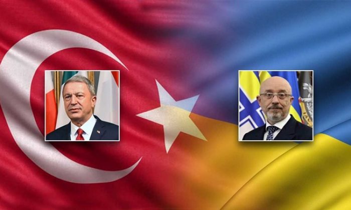 Millî Savunma Bakanı Hulusi Akar, Ukrayna Savunma Bakanı Oleksii Rezkinov ile Görüştü