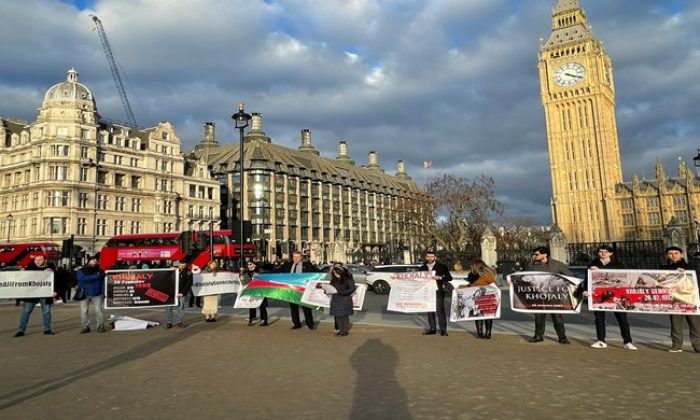 Britaniya parlamentinin önündə “Xocalıya ədalət!” tələb olunub