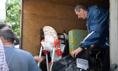 «Единая Россия» помогает эвакуированным жителям Белгородской области в регионах