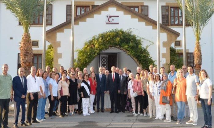 Cumhurbaşkanı Ersin Tatar, Türkiye Emekli Subaylar Derneği Samsun İl Başkanlığı’ından bir heyeti kabul etti