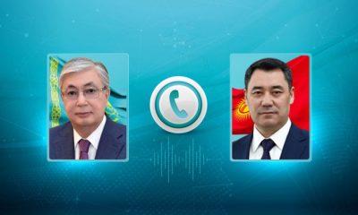 Глава государства провел телефонный разговор с Президентом Кыргызстана Садыром Жапаровым
